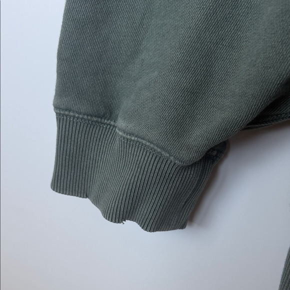 Aerie Oversized Crewneck Sweatshirt Olive Green Distressed Hem XL - Picture 6 of 7